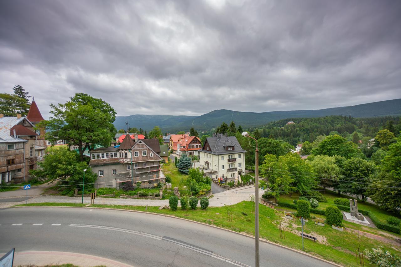 Rentplanet- Apartamenty Poezja - Dworcowa Шклярська Поремба Екстер'єр фото